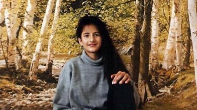 You Will Never Be Able to Guess These Bollywood Celebrities by Their Childhood Pictures